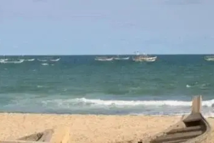 Beach 4 of 11