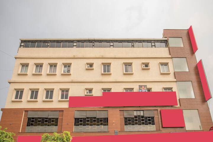 OYO 7846 Hotel The Prince Gardenia