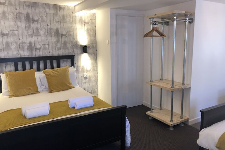 Room 5 of 30