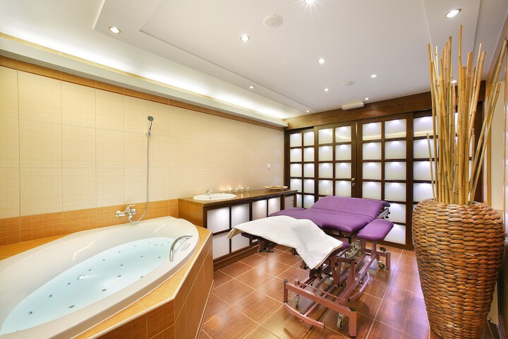 Relaxing Spa