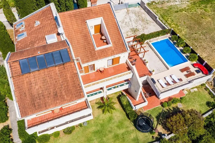 Nice Home in Orasac With Wifi and 6 Bedrooms