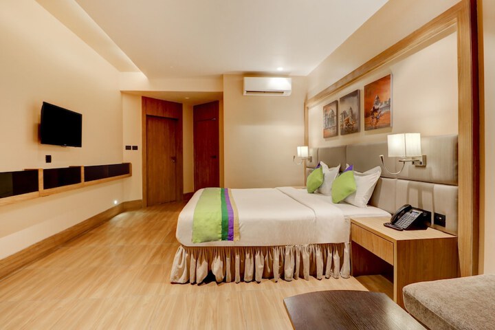 Room 31 of 48