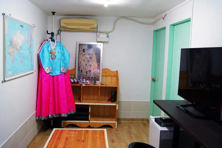 guest_rooms