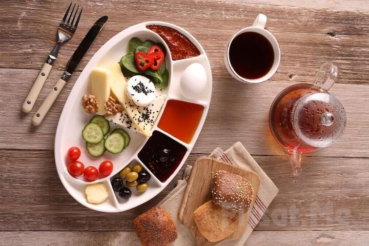 Breakfast/Coffee Service 25 of 31