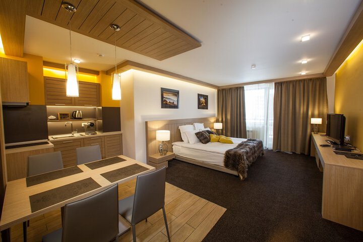 Room 11 of 61
