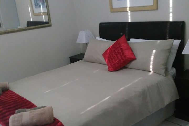 Room 35 of 38