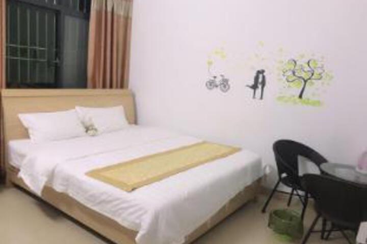 Room 6 of 7