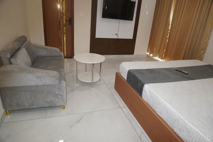 Room 22 of 47