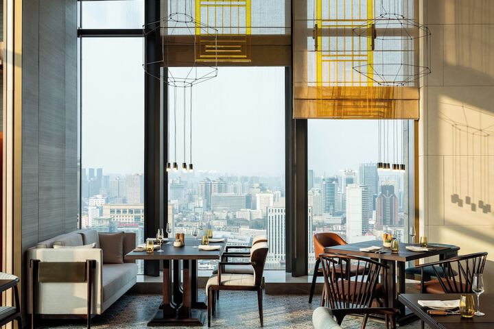 Dining 69 of 82