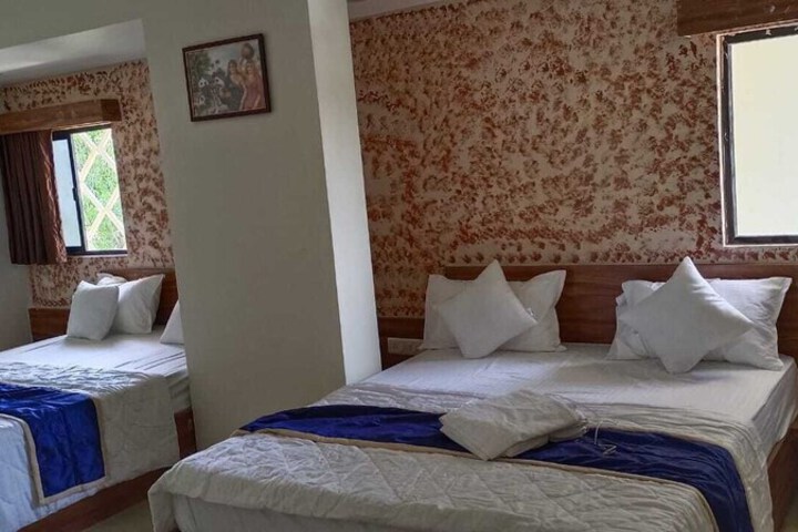 Room 14 of 20