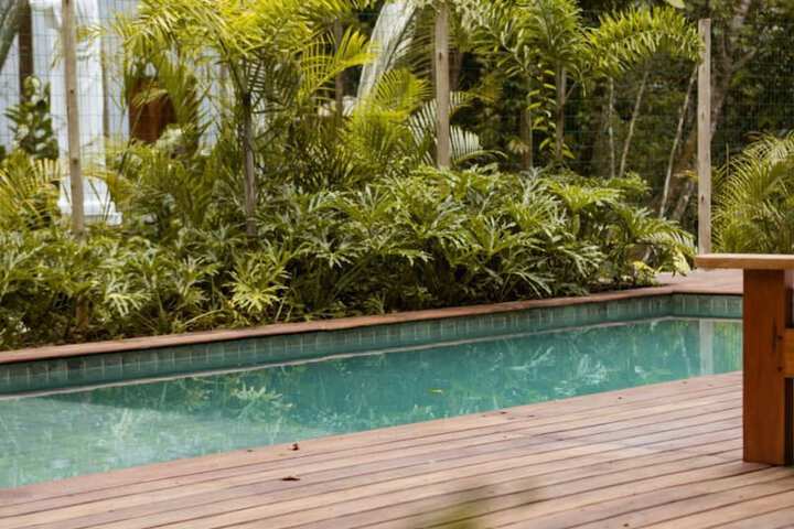 Pool 53 of 69