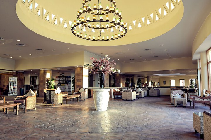 Hotel Lobby