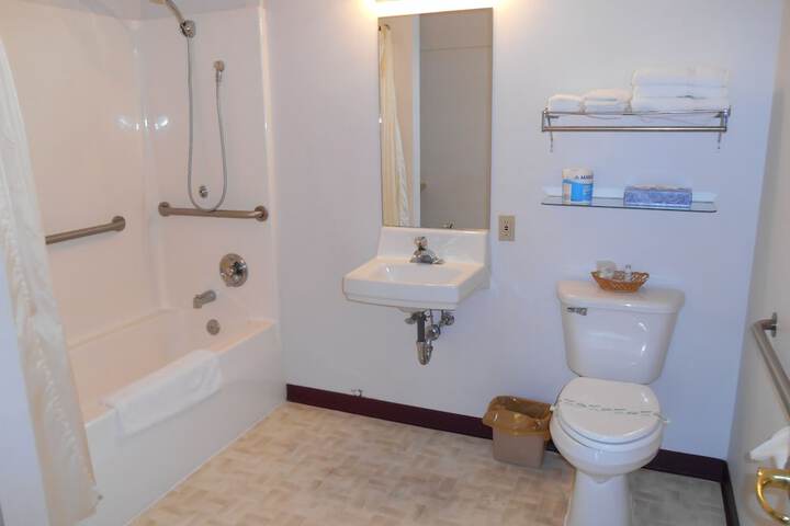 Clean Restrooms
