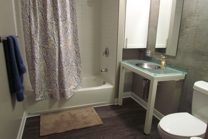 Room 7 of 23