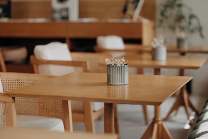 Breakfast/Coffee Service 54 of 77