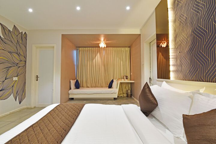 Room 18 of 47