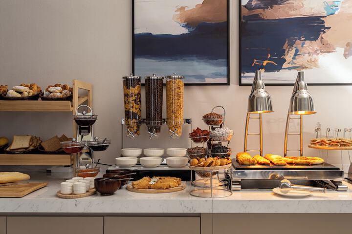 Breakfast/Coffee Service 35 of 55