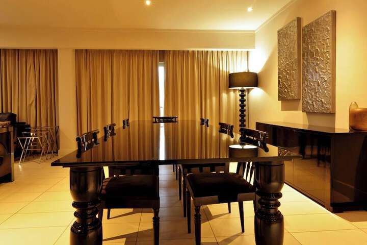 Room 51 of 261