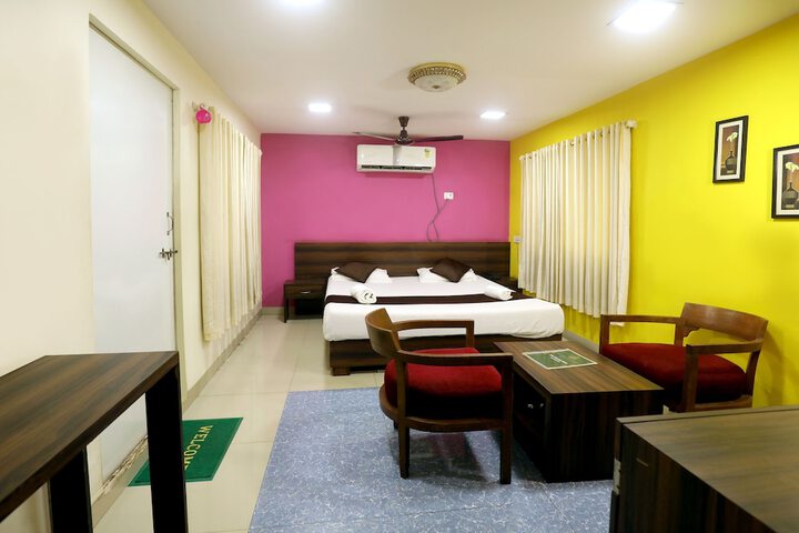 Room 26 of 87
