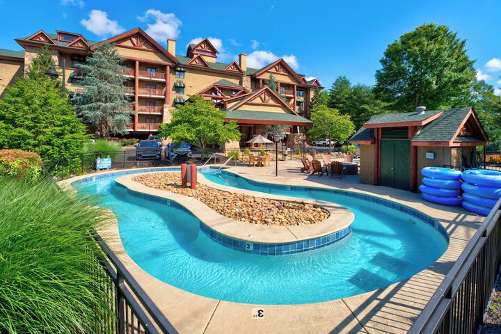 Pool 11 of 22