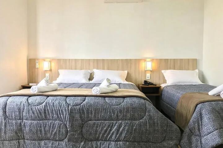 Room 8 of 43