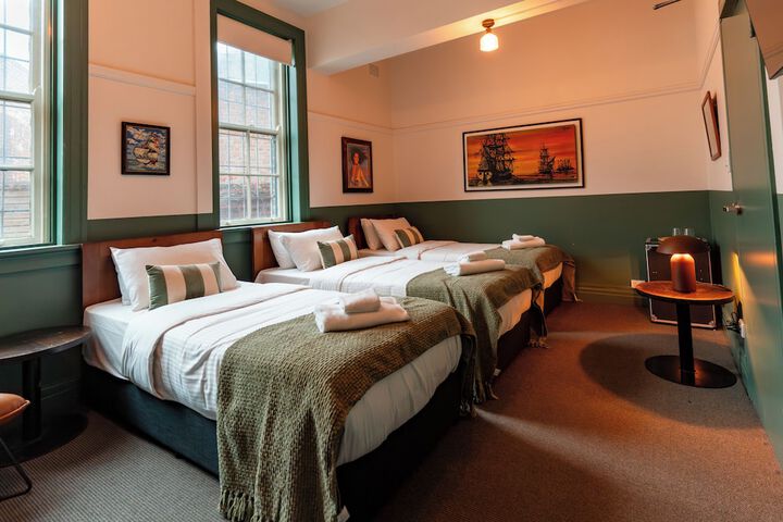 Room 5 of 30