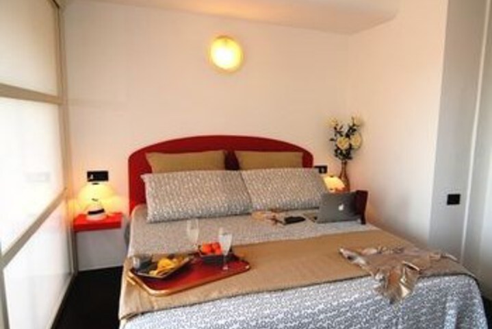 Room 43 of 71