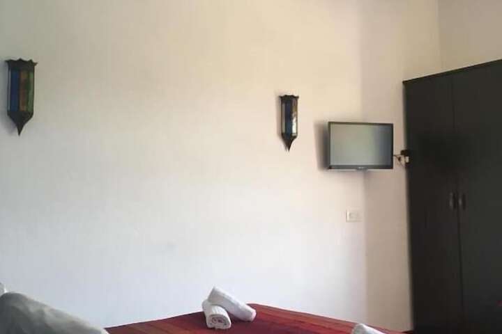 Room 20 of 74