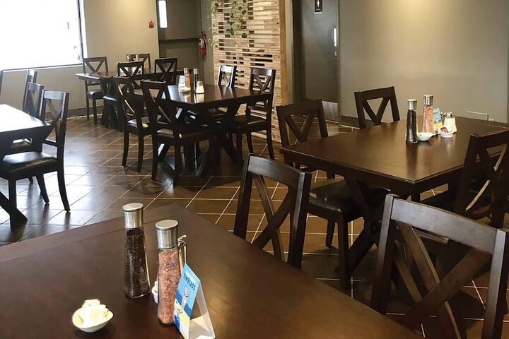 Dining Photos