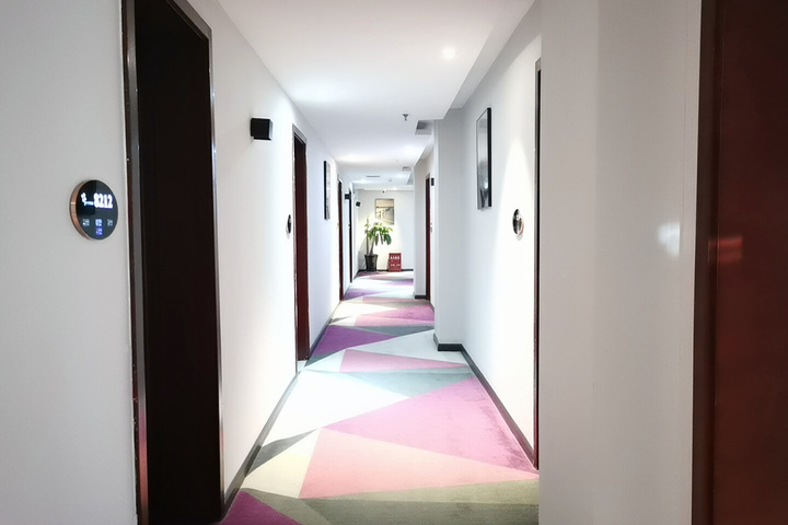 Hotel Interior 13 of 25