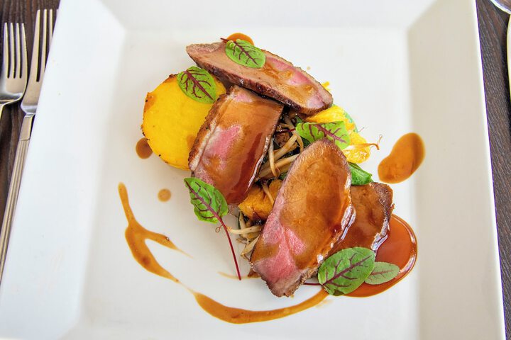 Dining 44 of 72
