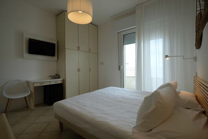 Room 51 of 123