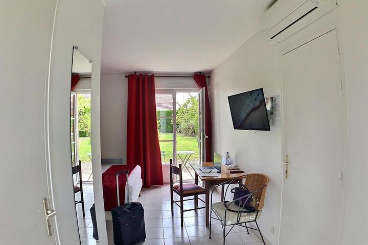 Room 21 of 41