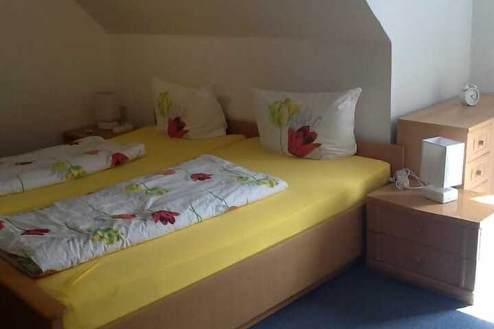 Room 5 of 45