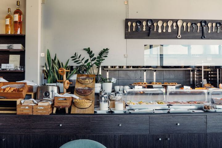 Breakfast/Coffee Service 59 of 95