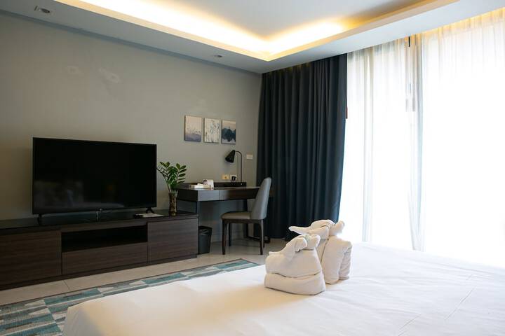 Room 12 of 125