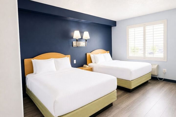 Room 15 of 41