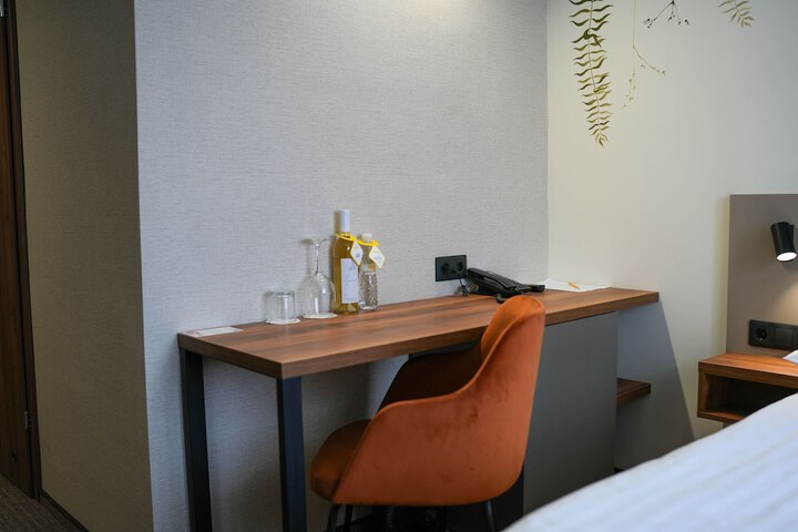 Room 16 of 67