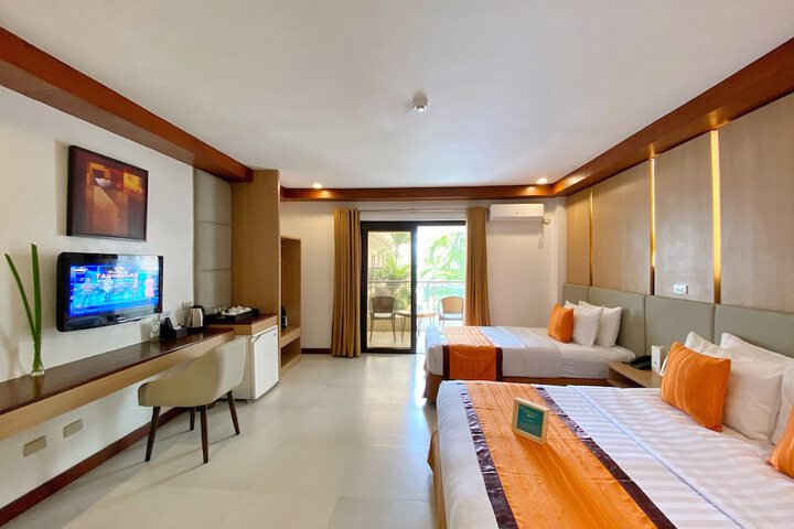 Room 10 of 34