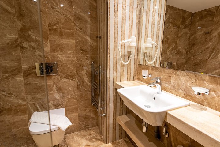 Bath Interior