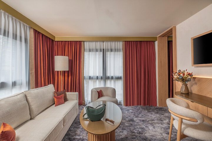 Room 75 of 205