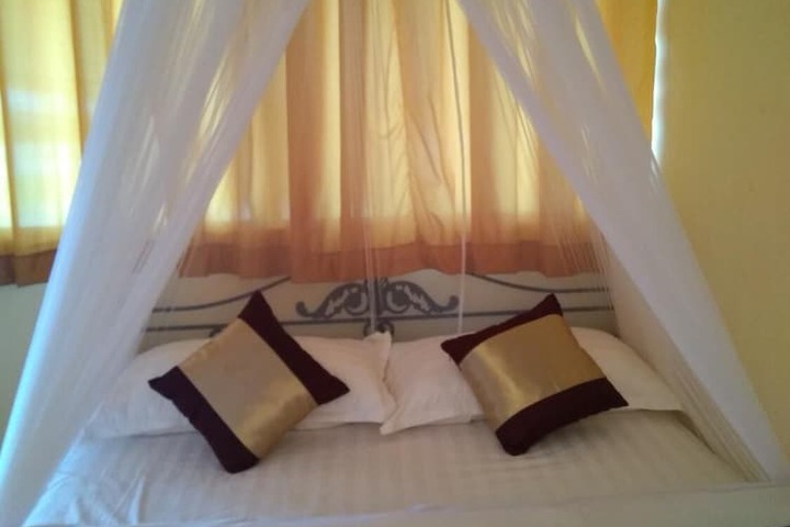 Room 5 of 26