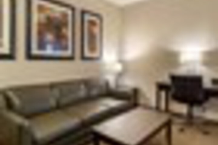 Room 47 of 168
