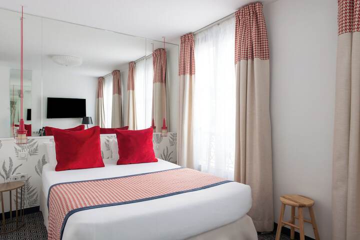 Room 36 of 71