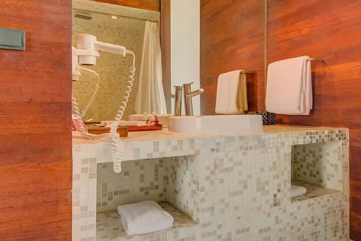 Bath Interior