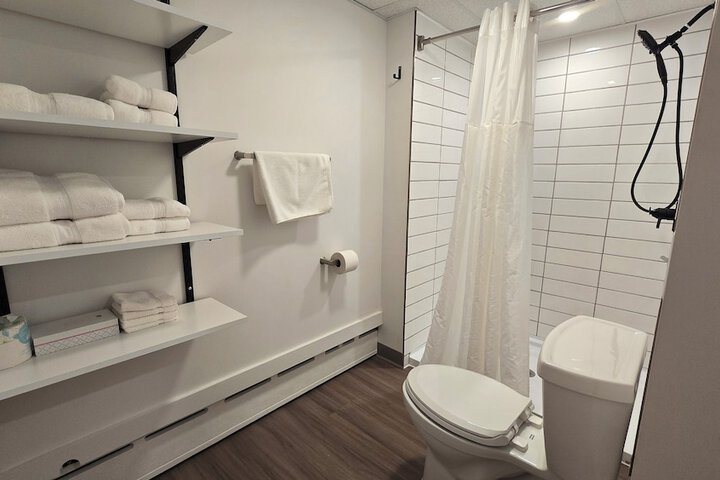 Room 55 of 79