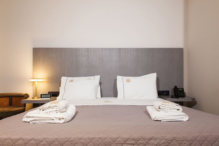 Room 17 of 26