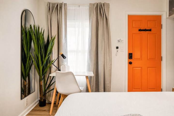 Room 55 of 144