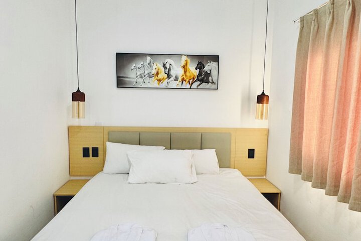 Room 95 of 339
