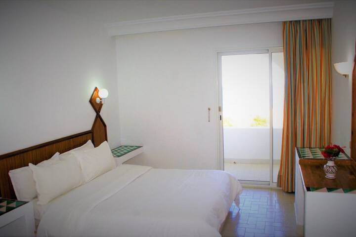 Room 6 of 21